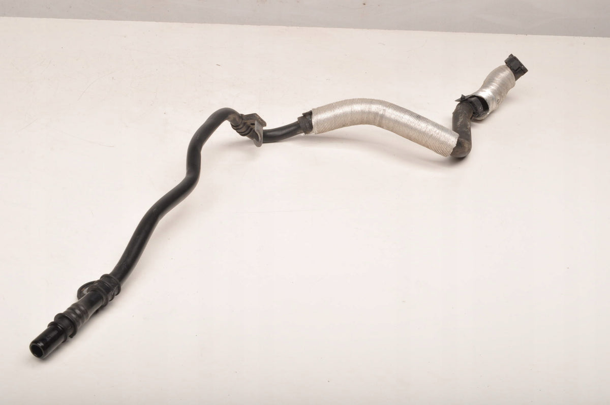 PIPE WATER PIPE VOLVO XC60 II 2.0 16V T8 31368149
