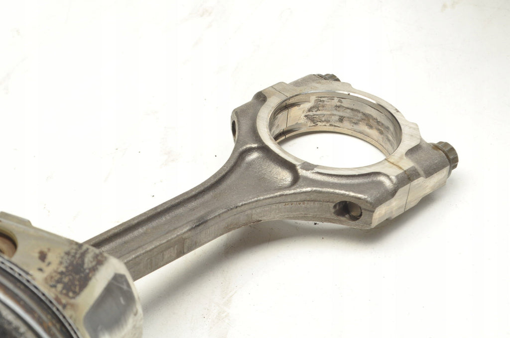 PISTON WITH CONNECTING ROD HYUNADI KIA CEED I 1.4 16V 109 KM P274 G4FA