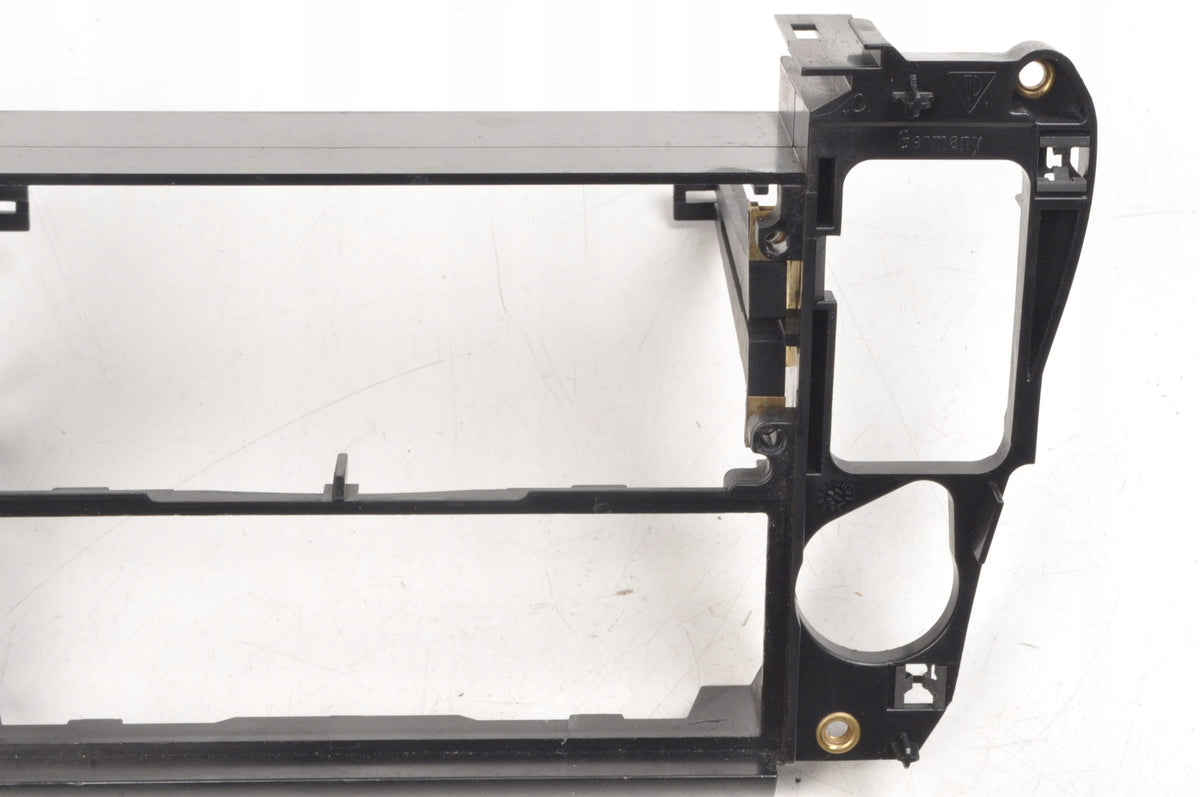 PORSCHE 911 996 RADIO AIR SUPPLY PANEL FRAME 99655223111