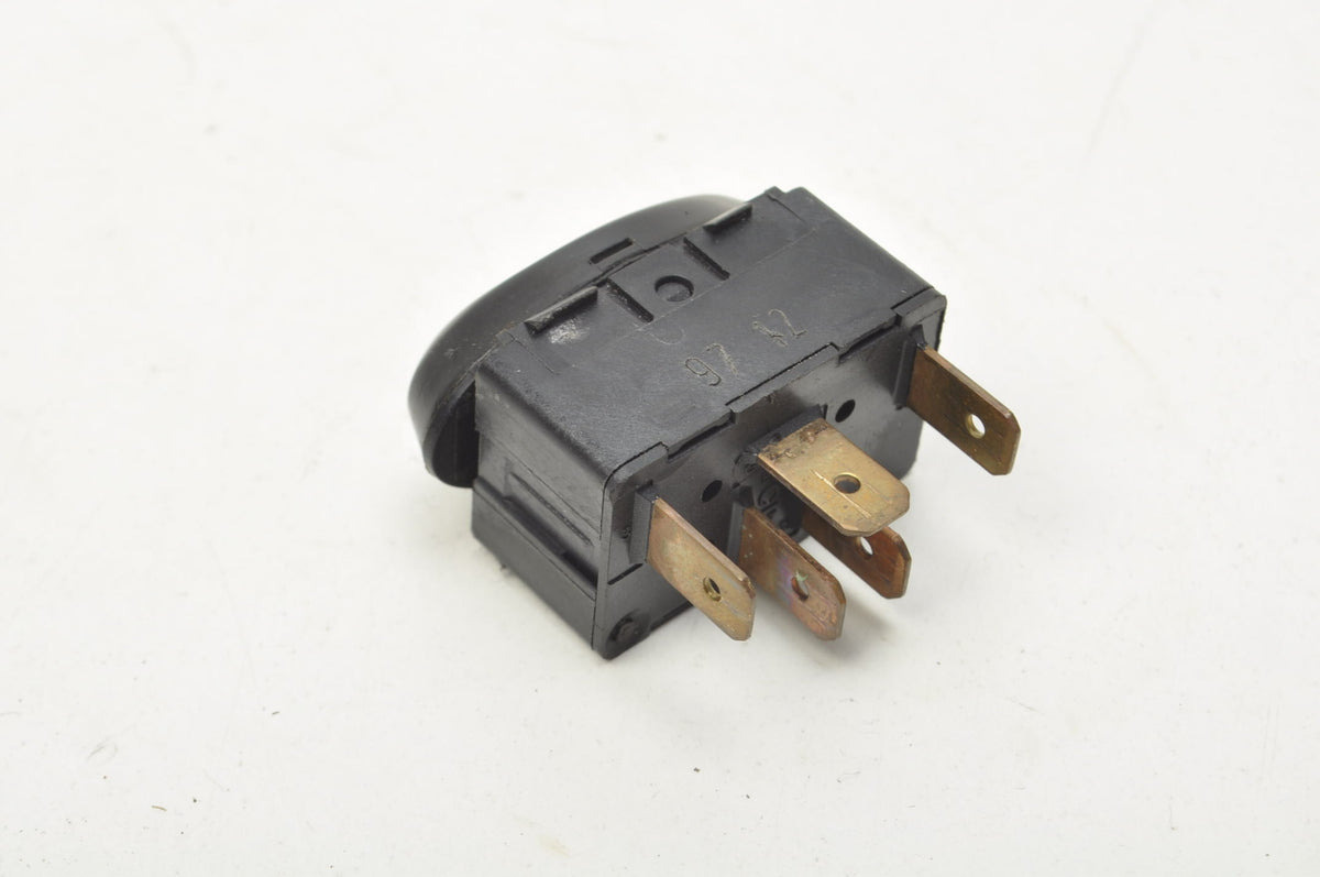PORSCHE BOXSTER 986 SEAT HEATING BUTTON 98661315200