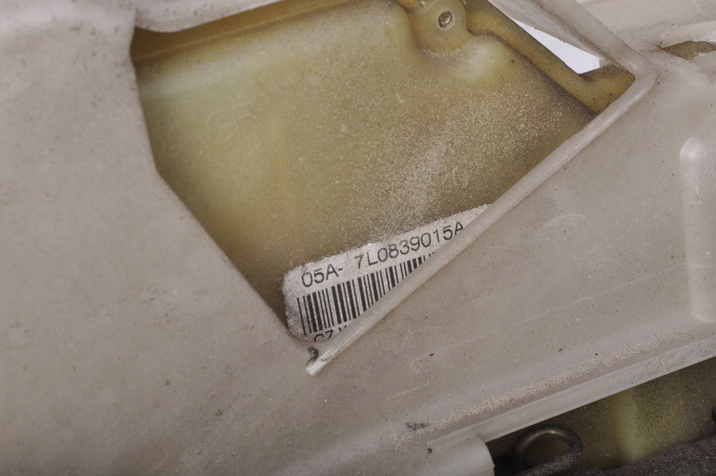 PORSCHE CAYENNE AND DOOR LOCK LEFT REAR 7L0839015A
