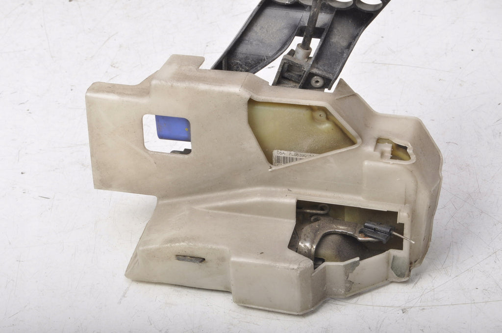 PORSCHE CAYENNE AND DOOR LOCK LEFT REAR 7L0839015A