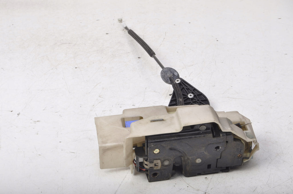 PORSCHE CAYENNE AND DOOR LOCK LEFT REAR 7L0839015A