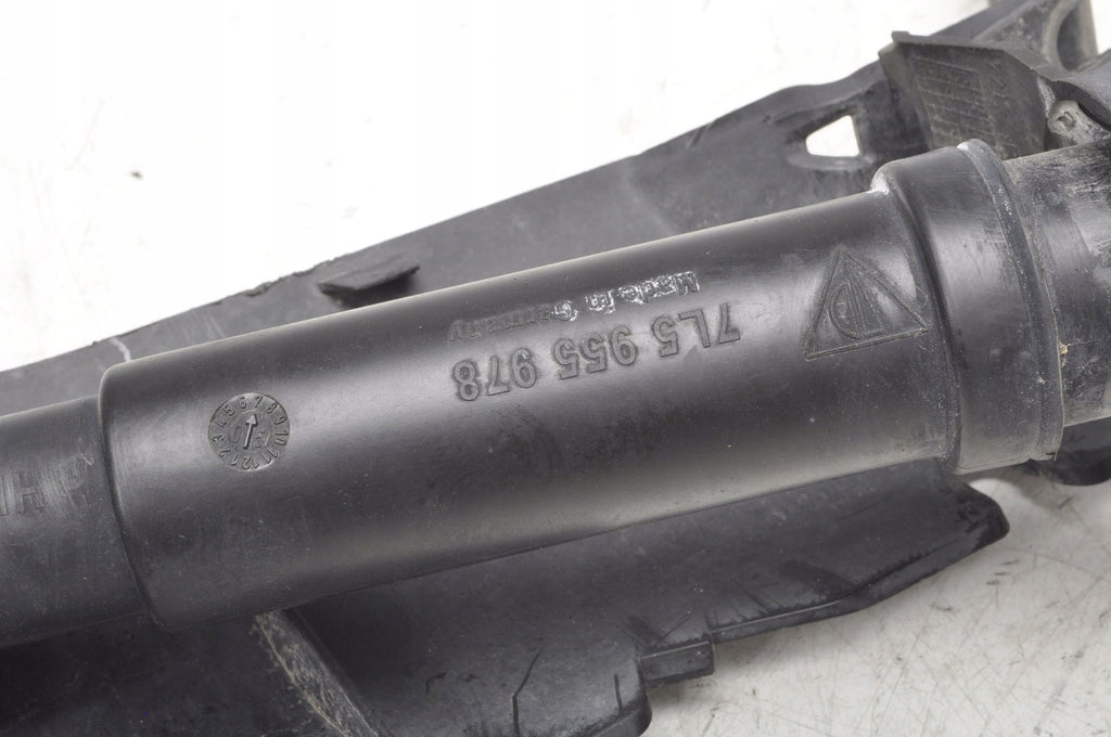 PORSCHE CAYENNE HEADLIGHT WASHER PUMP LEFT 7L5955978 7L5853665