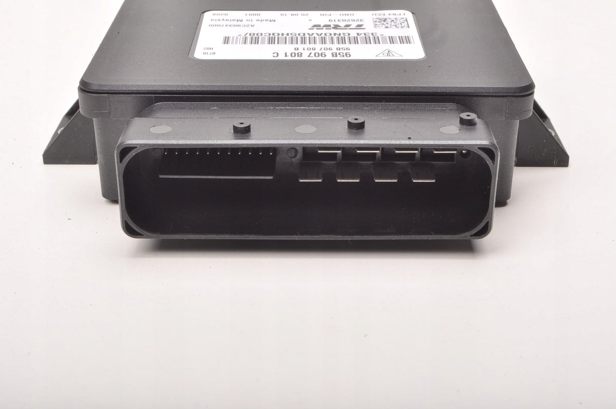 PORSCHE MACAN 3.0 TDI MANUAL BRAKE CONTROLLER MODULE 95B907801C