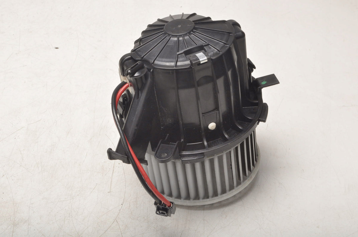 PORSCHE MACAN 3.6 AIR SUPPLY FAN