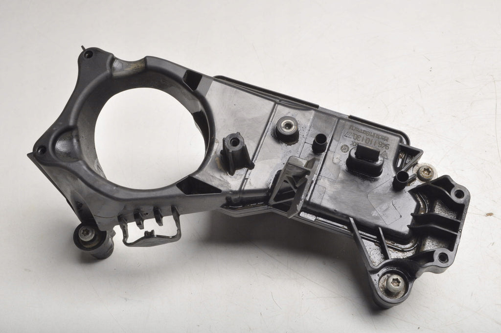 PORSCHE MACAN 3.6 VACUUM TANK P1 94611013077