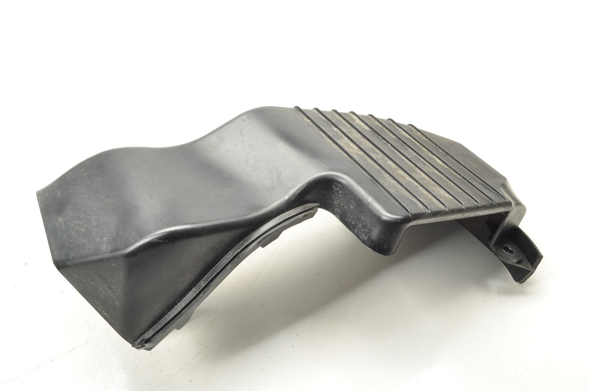 PORSCHE MACAN 95B 2.9 INTAKE PIPE AIR CHANNEL 95B317017