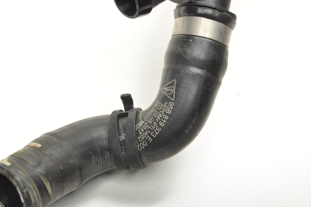 PORSCHE MACAN 95B 2.9 PIPE WATER LINE 95B819373E