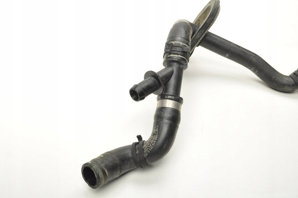 PORSCHE MACAN 95B 2.9 PIPE WATER LINE 95B819373E