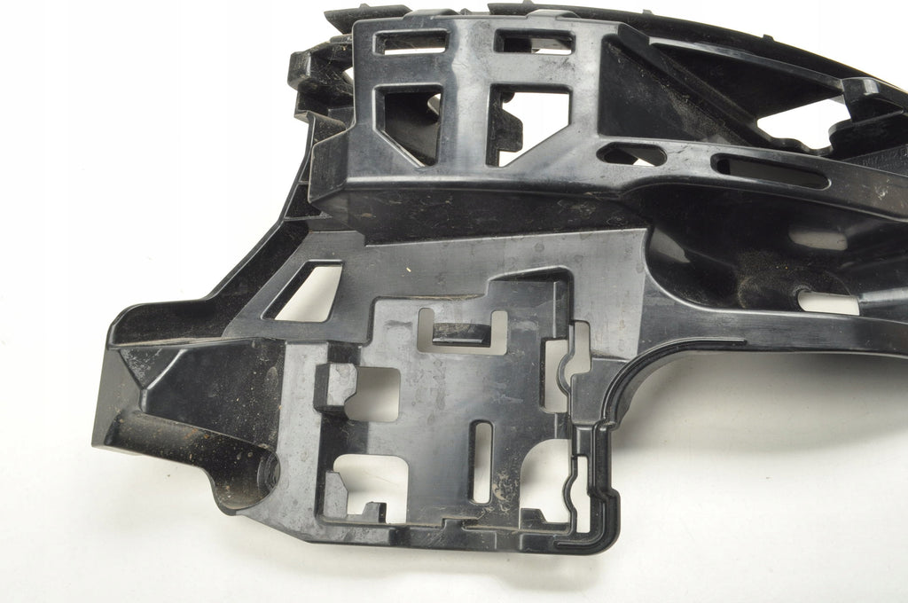 PORSCHE MACAN 95B BUMPER SLIDE RIGHT REAR 95B807572D