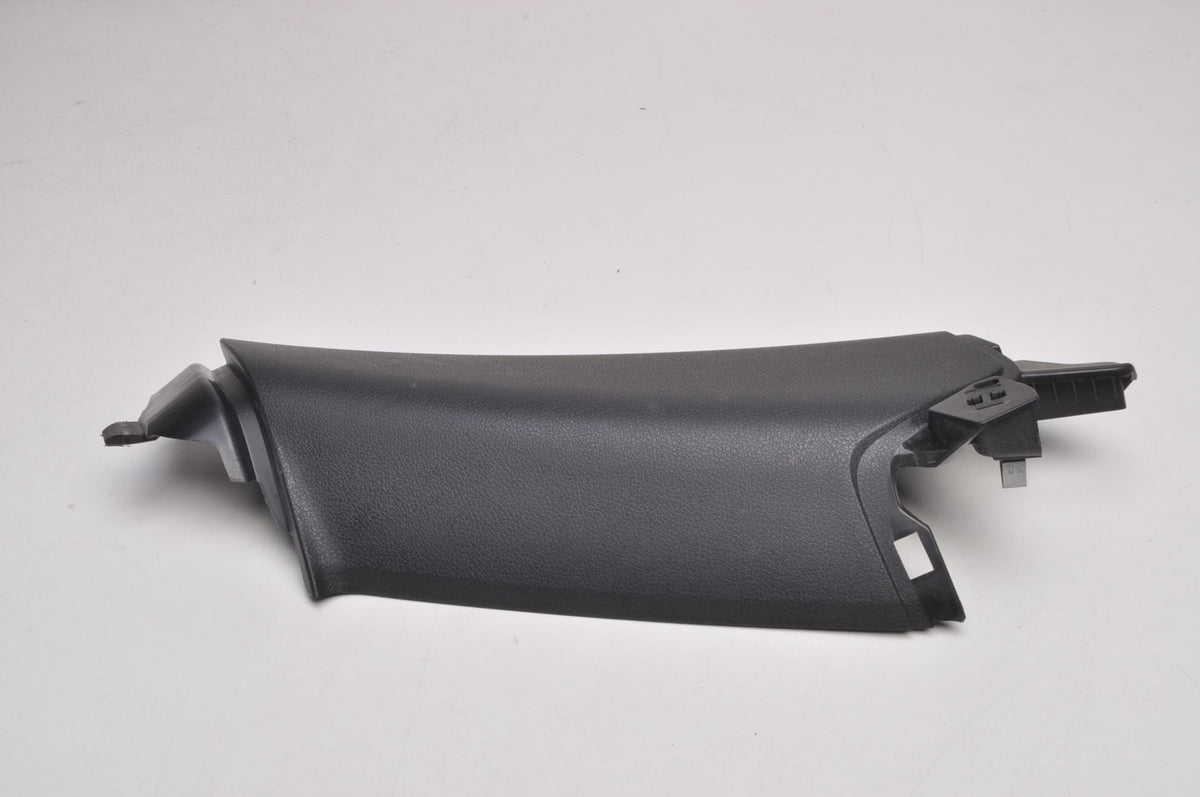 PORSCHE MACAN POST COVER LEFT PLATING 95B867287