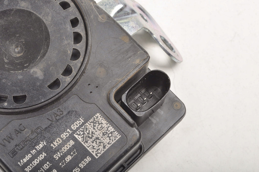 PORSCHE MACAN SIREN ALARM 95B951603C
