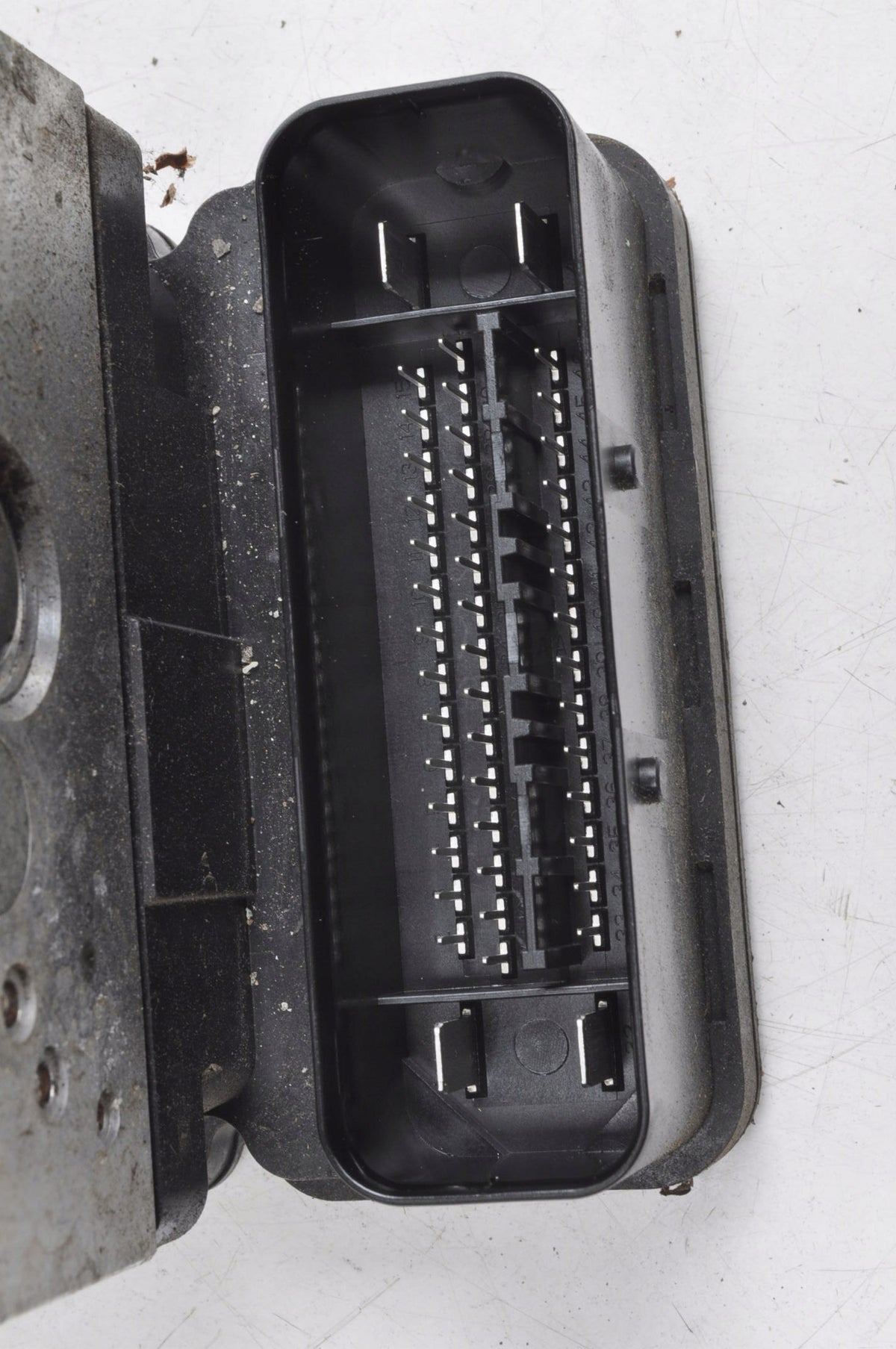 PUMP ABS VOLVO V40 II 31317075
