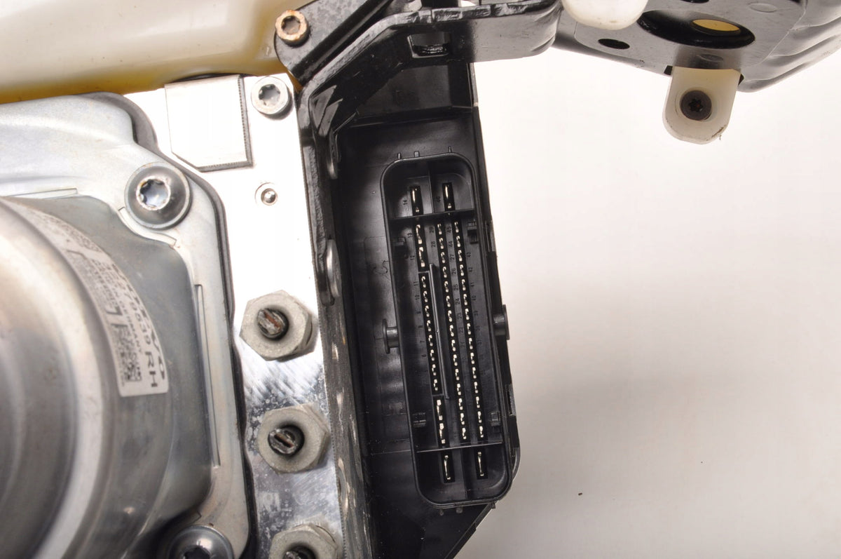 PUMP ABS VOLVO XC60 II 32279539 31680342 32256079