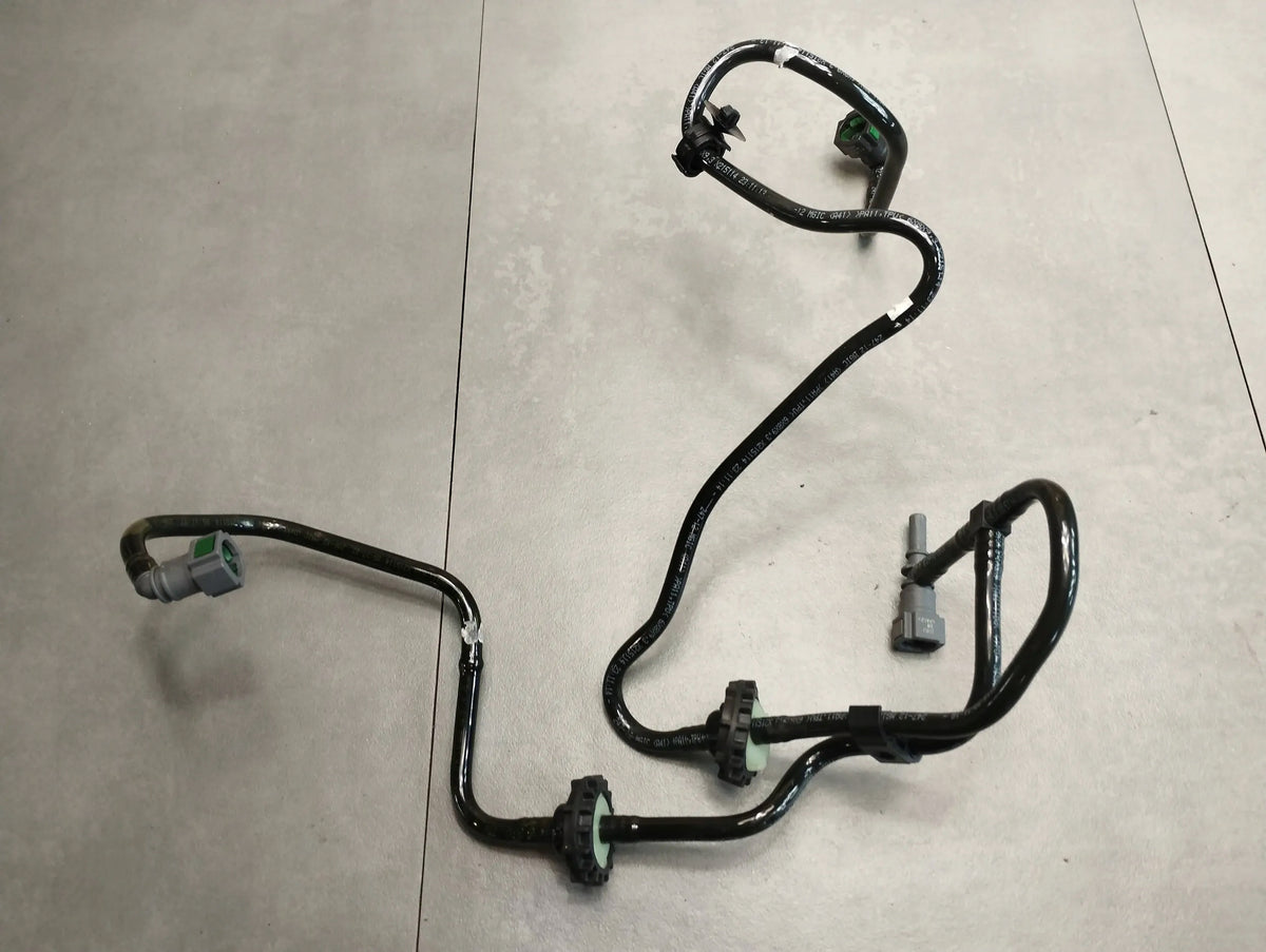 Peugeot 3008 AND VACUUM CABLE