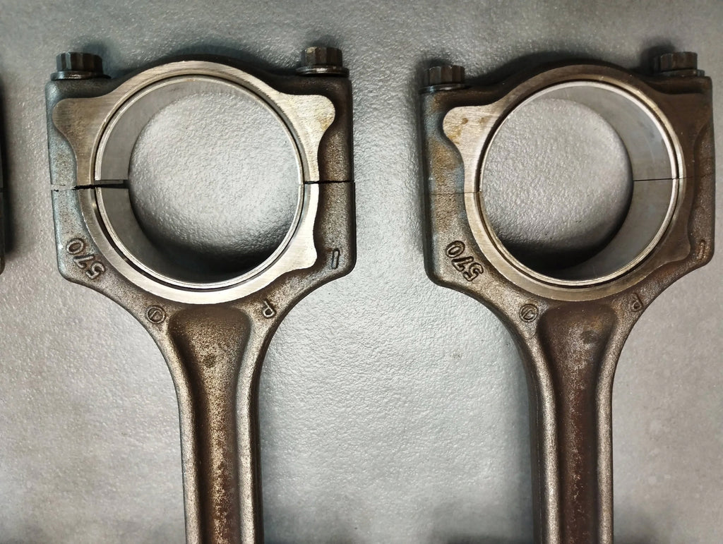 Peugeot 508 1.6 THP PISTONS CONNECTING ROD 4X 1613665180