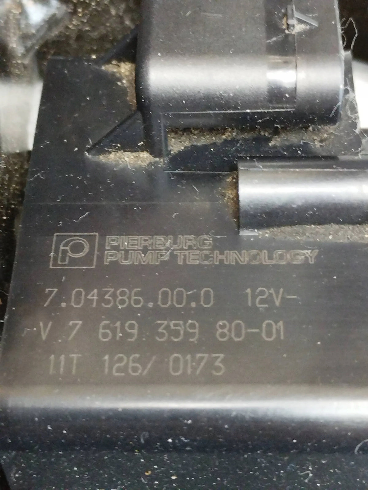 Peugeot 508 1.6 thp water pump 761935980