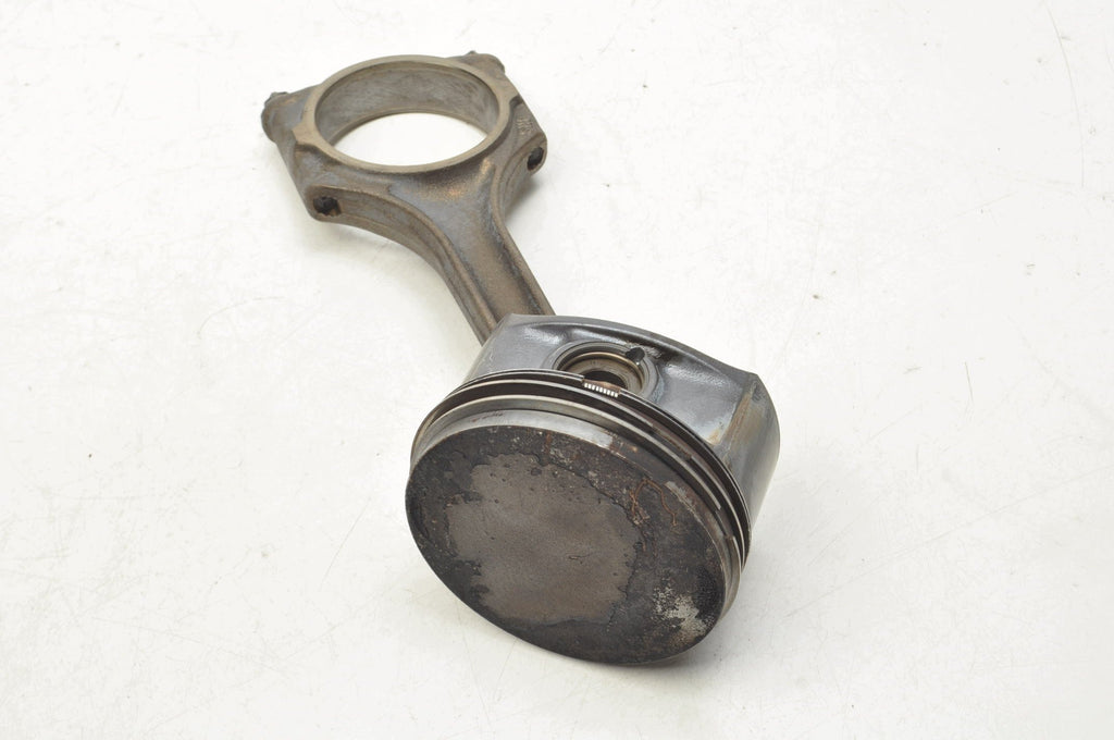 Piston with Connecting Rod for Audi A6 C5, A4 B5, VW Passat, Skoda Superb I - 2.8 V6 193HP (Engine Code: AMX)