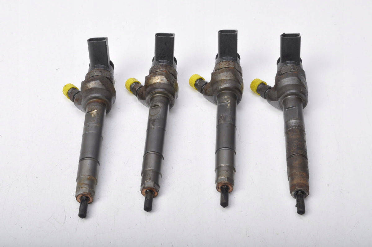 R55 BMW E90 1.6D 2.0D INJECTORS 0445110401 8506902