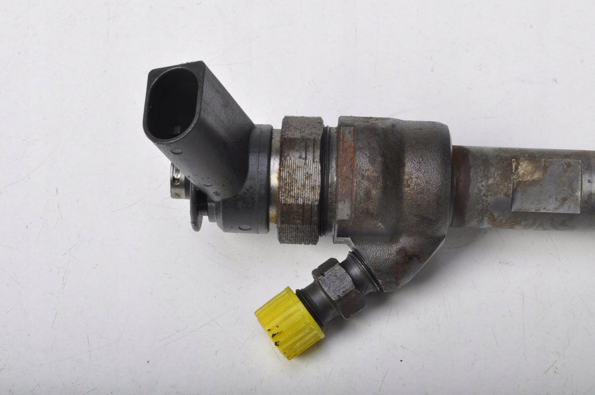 R55 BMW E90 1.6D 2.0D INJECTORS 0445110401 8506902