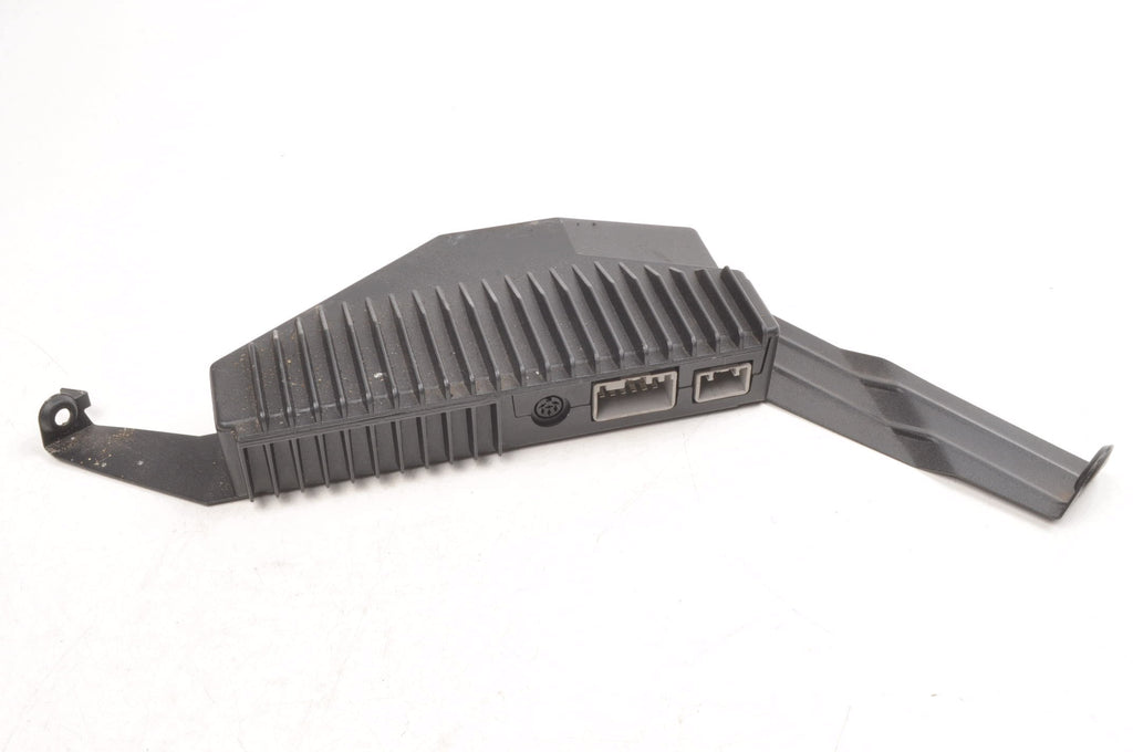 RADIO AMPLIFIER VOLVO S60 AND V70 II XC70