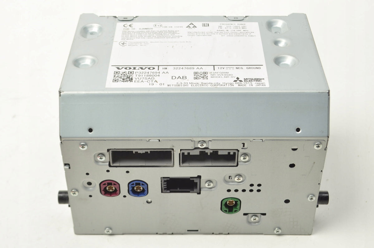 RADIO VOLVO XC40 32247694 32247689