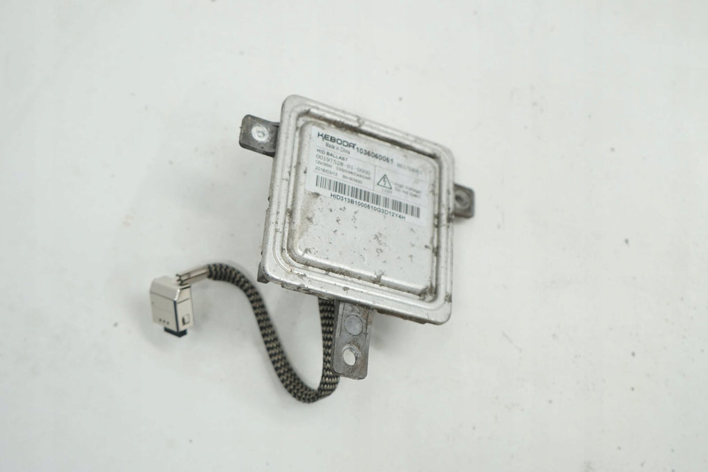 RANGE ROVER EVOQUE L538 LIFT 16R XENON 1036060061 CONVERTER