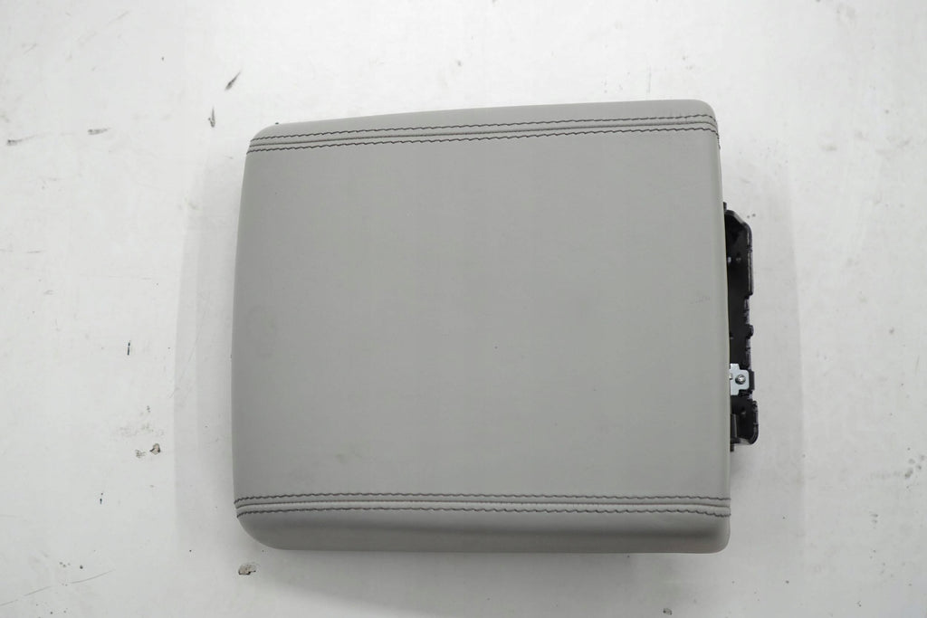 RANGE ROVER EVOQUE L538 LIFT CENTER TUNNEL ARMREST
