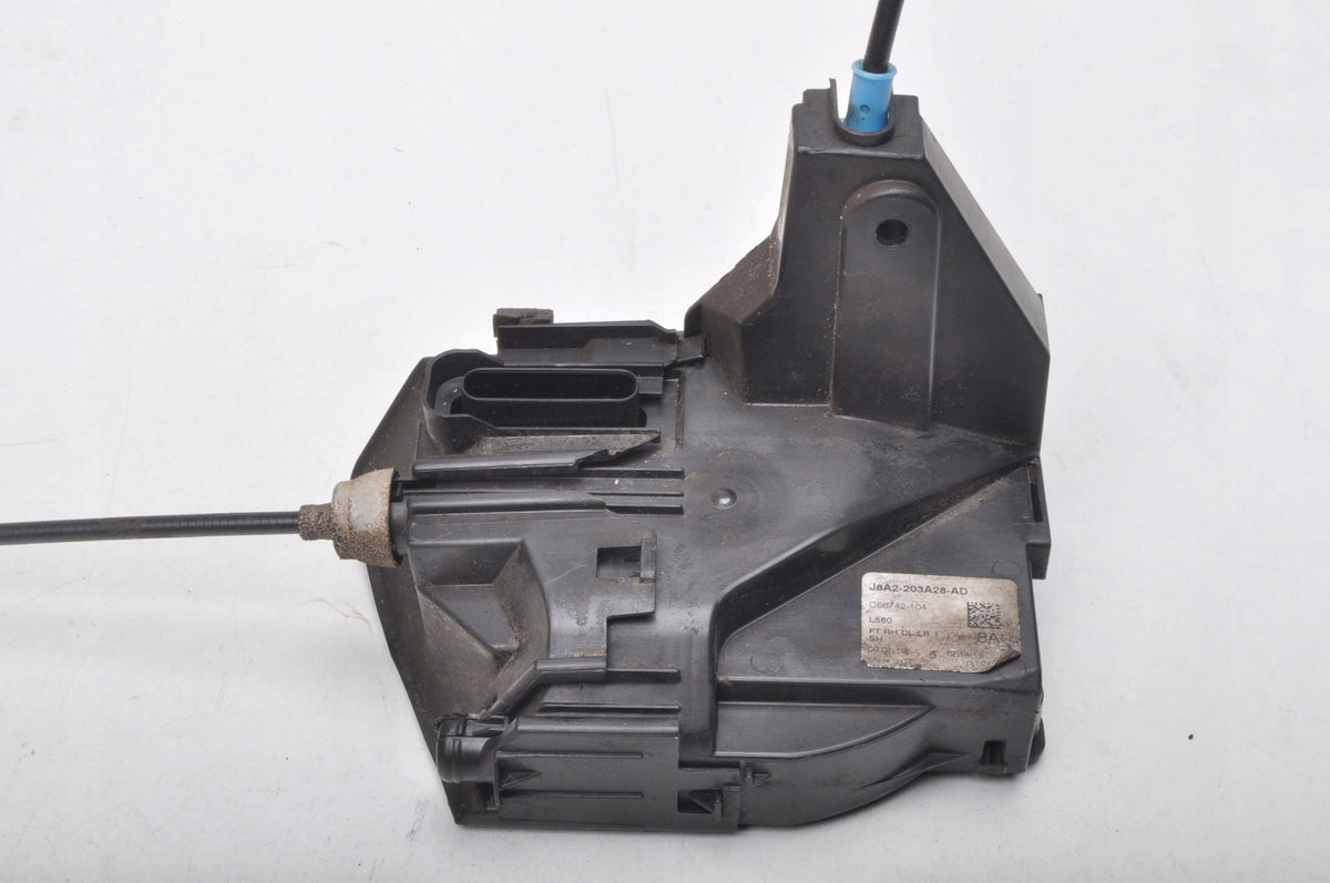 RANGE ROVER VELAR L560 DOOR LOCK RIGHT FRONT J8A2-203A28-AD