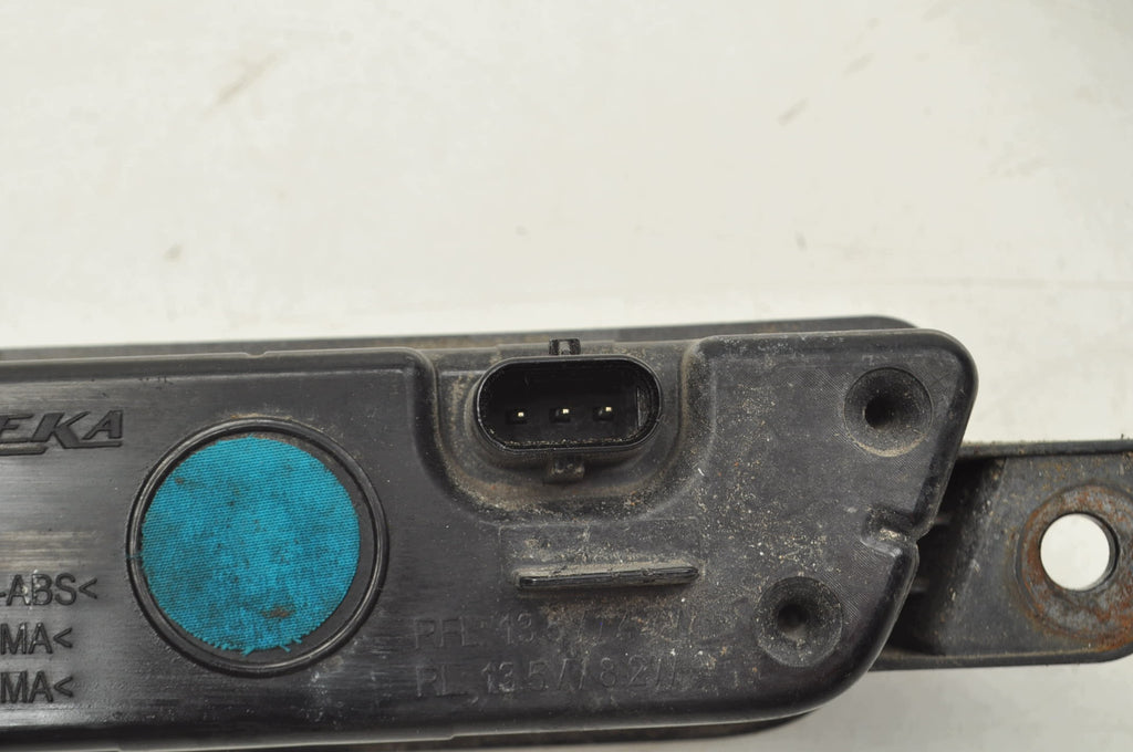 REAR FOG LAMP OPEL ASTRA L 9839579980 HB 5D