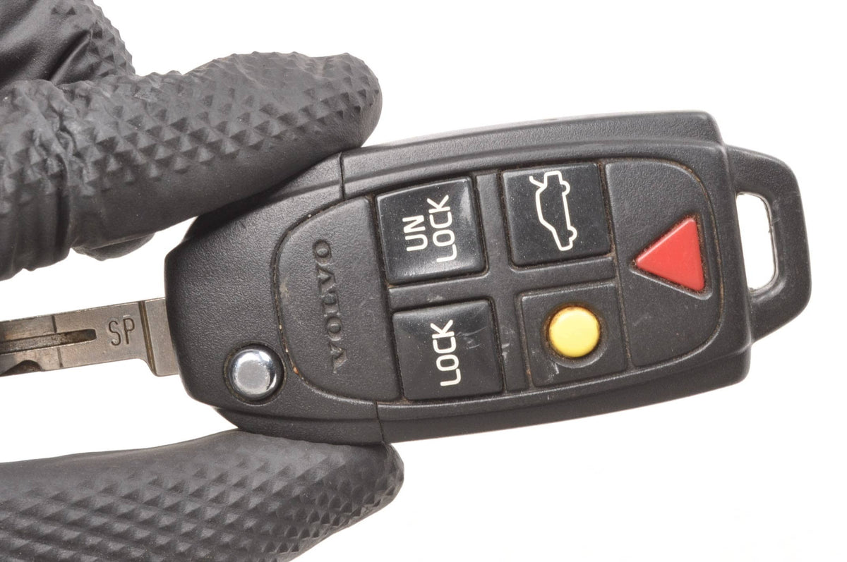 REMOTE CONTROL KEY VOLVO S60 V70 XC70 XC90 8688800