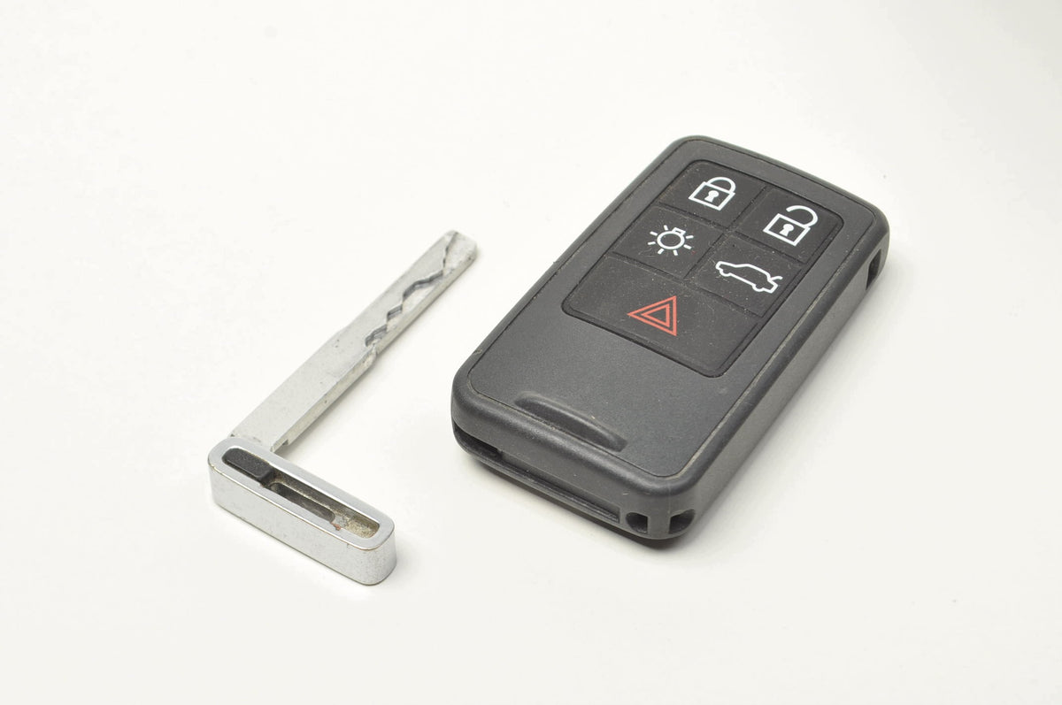 REMOTE CONTROL KEY VOLVO V70 III V40 II S60 V60 XC70 XC60