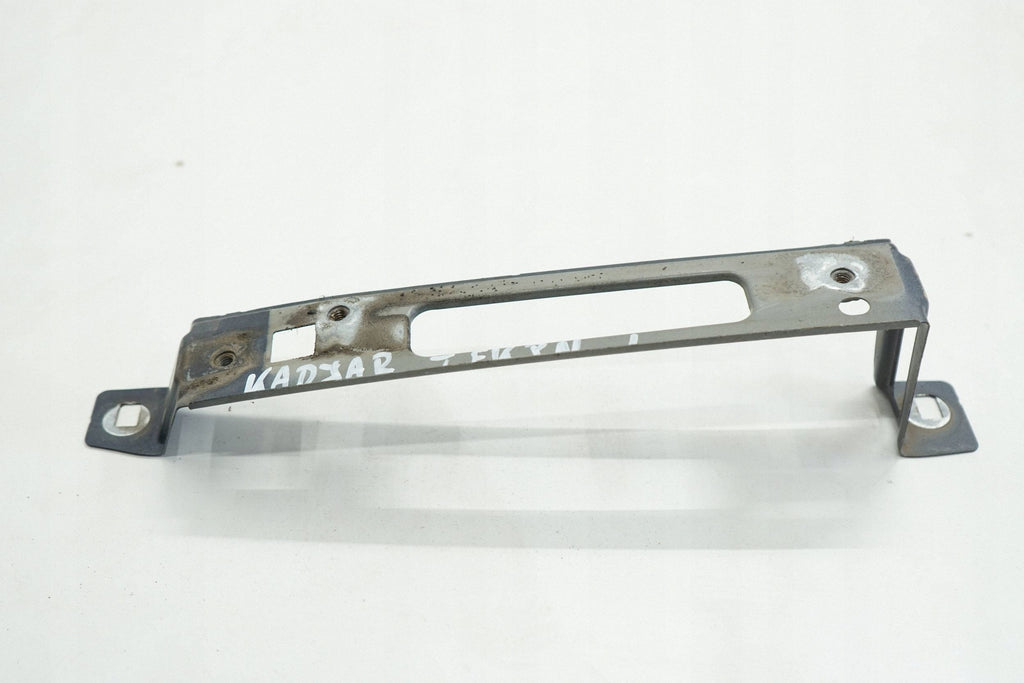 RENAULT CADJAR 16R BRACKET FENDER MOUNT LEFT FRONT TEKPN