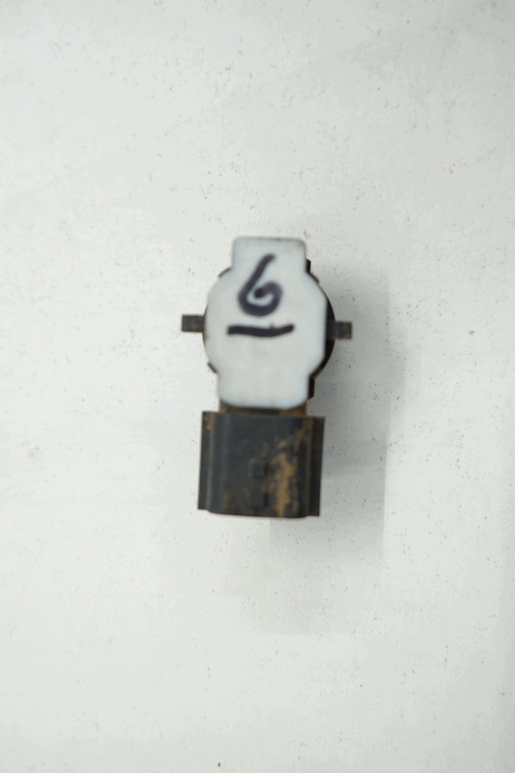 RENAULT CADJAR 16R PARKING SENSOR PDC REAR 253A44101R