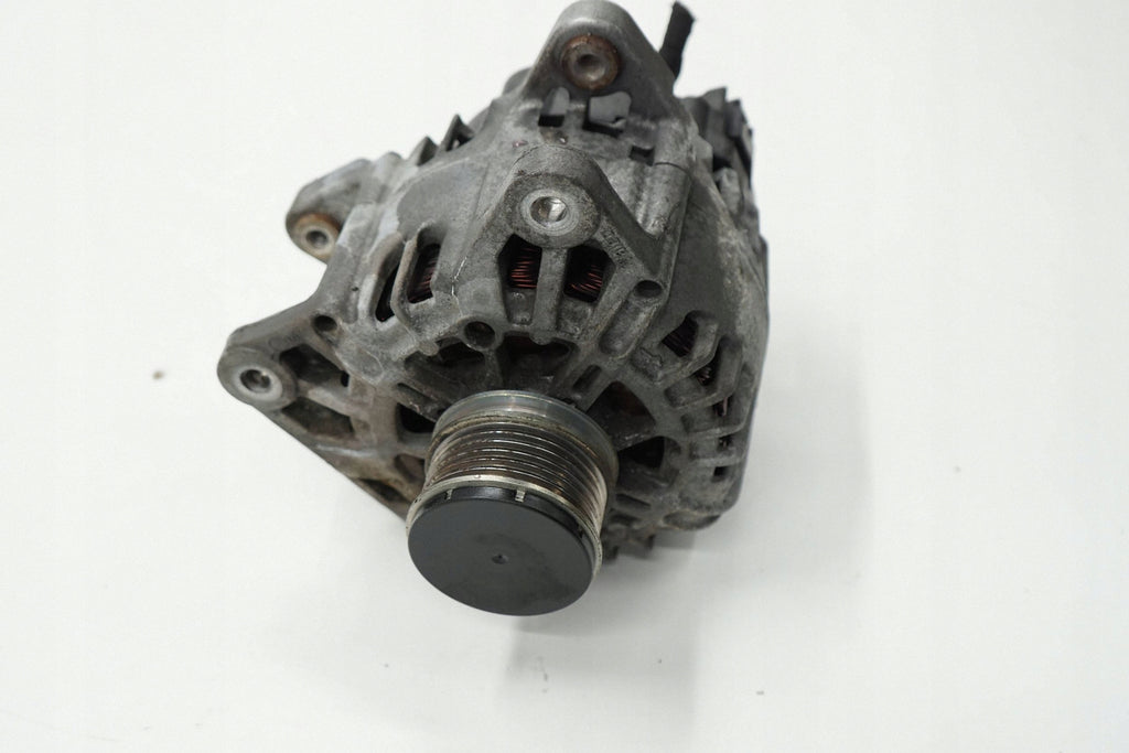 RENAULT CAPTUR 13R ALTERNATOR 231007865R
