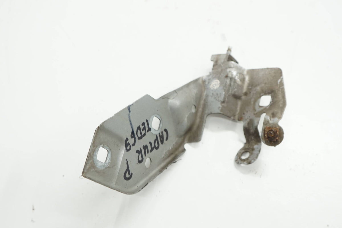 RENAULT CAPTUR AND 13R BRACKET FENDER MOUNT RIGHT TED69 620428853A
