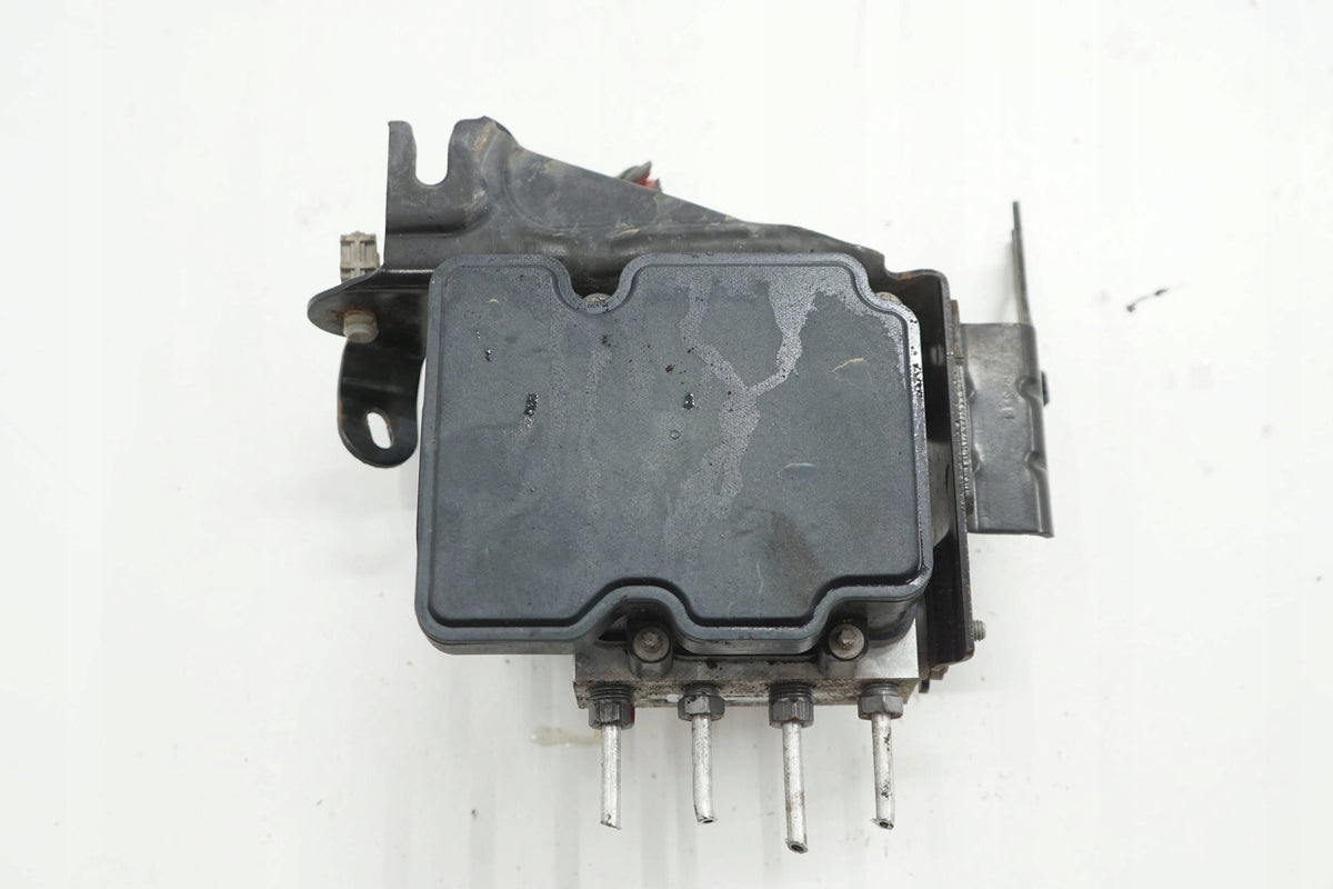 RENAULT CAPTUR AND 13R BRAKE PUMP ABS 476605492R