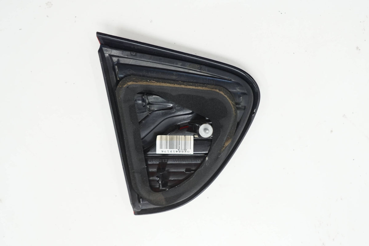 RENAULT CAPTUR AND 13R FLAP LAMP RIGHT REAR 265500812R