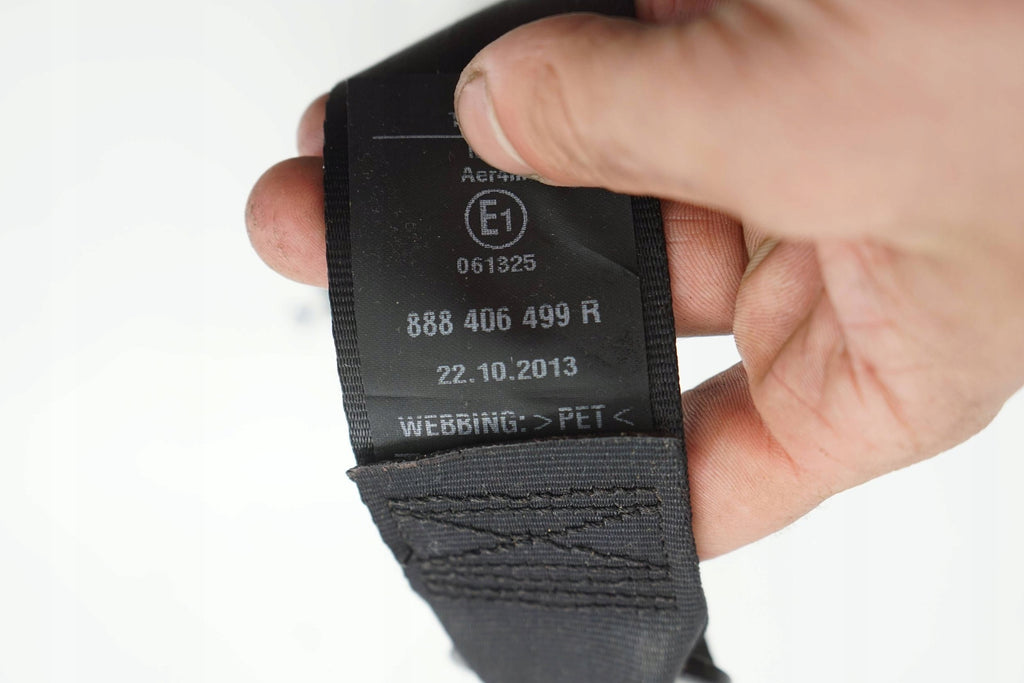 RENAULT CAPTUR AND 13R SEAT BELT LEFT REAR 888406499R