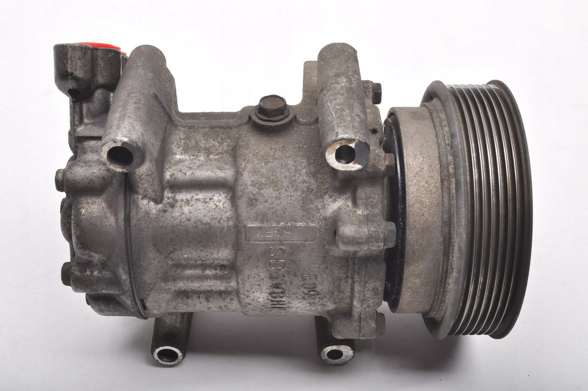 RENAULT CLIO III 1.2 AIR CONDITIONING COMPRESSOR 8200578856