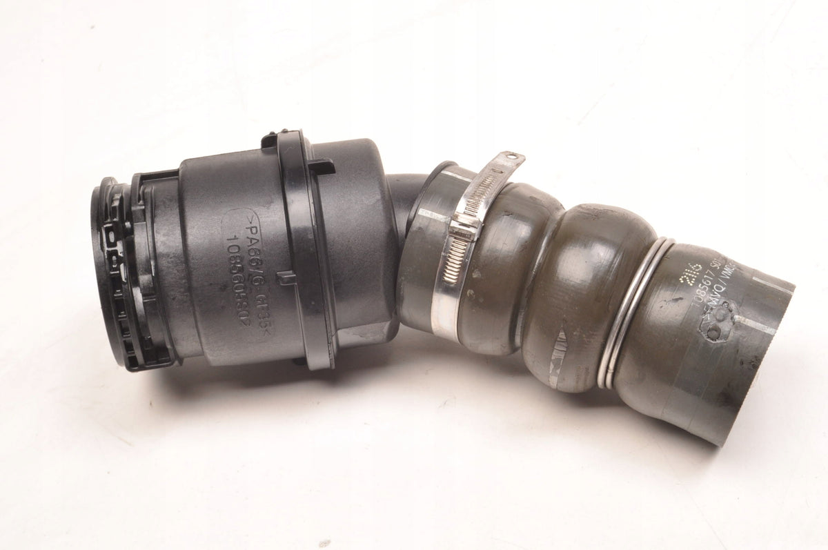 RENAULT CLIO IV 1.5 dCi INTERCOOLER PIPE 1085617S01