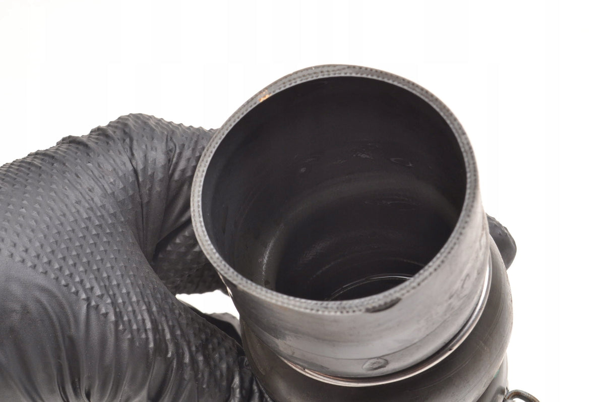 RENAULT CLIO IV 1.5 dCi INTERCOOLER PIPE 1085617S01