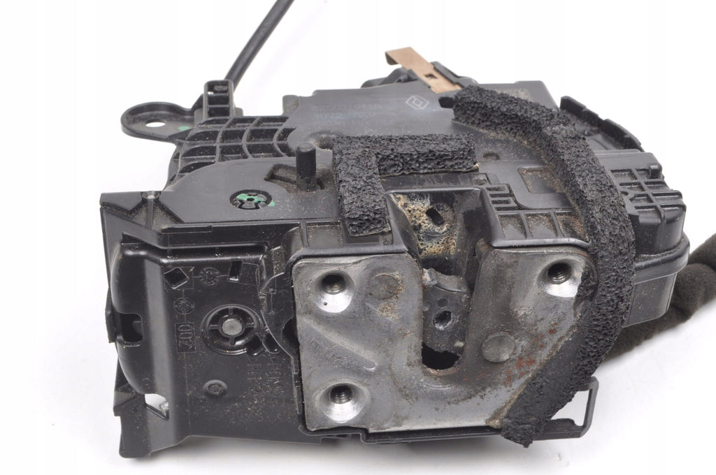 RENAULT CLIO IV DOOR LOCK RIGHT REAR 825001911R