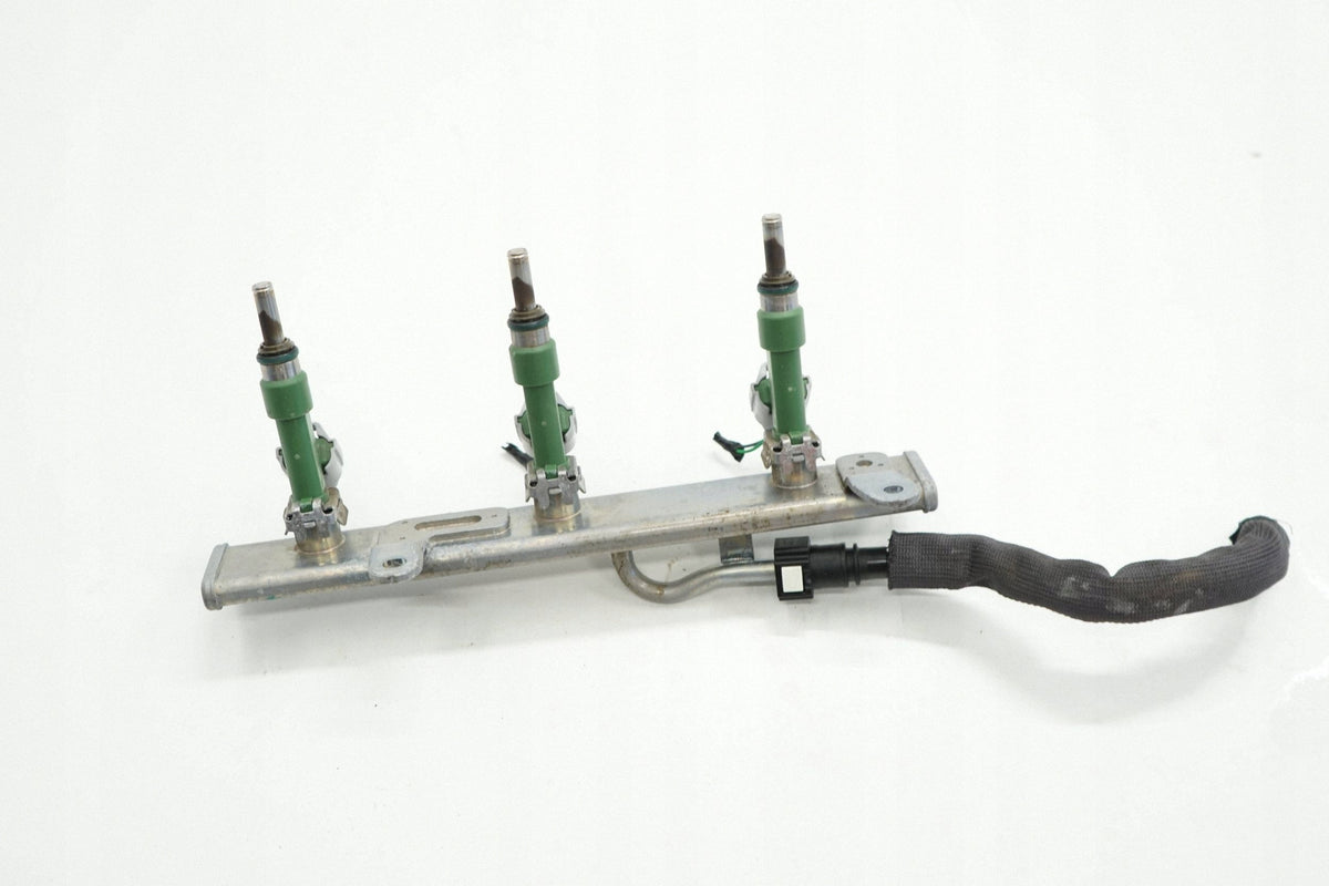 RENAULT CLIO V 19R 1.0 TCE INJECTION RAIL 175204021R