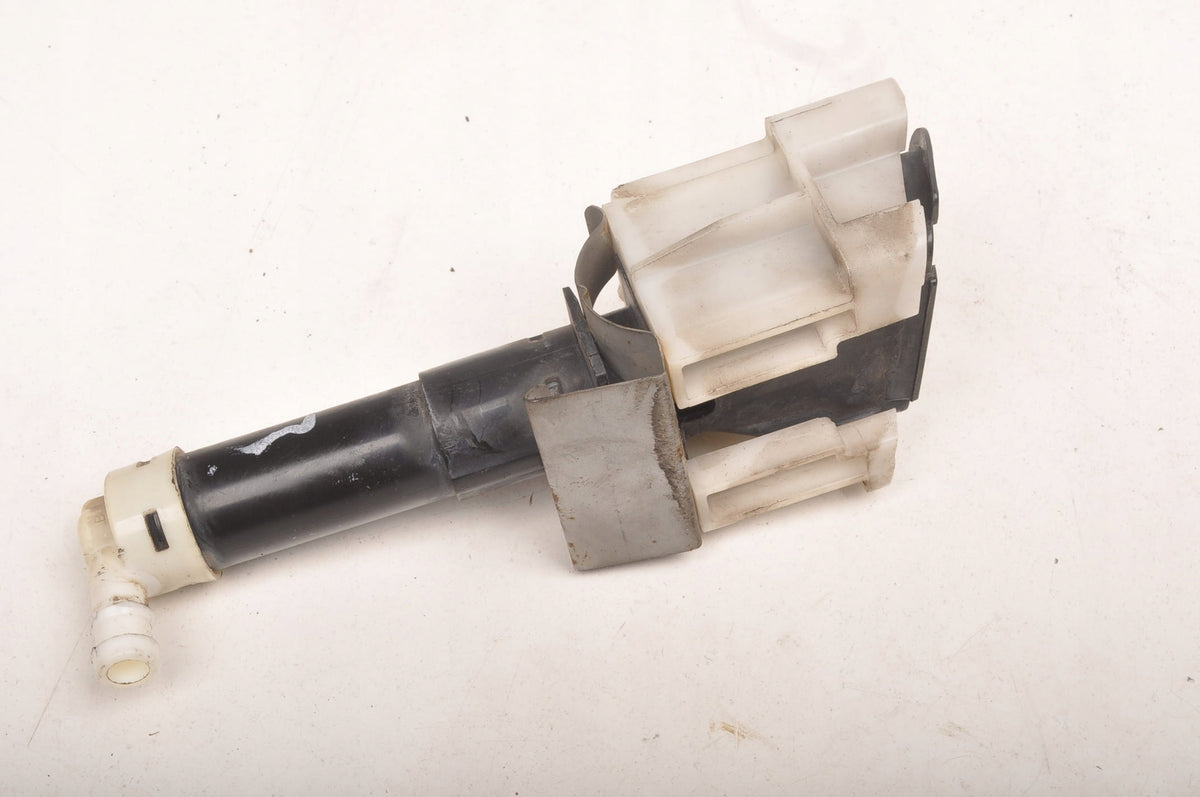 RENAULT KOLOS AND HEADLIGHT WASHER PUMP LEFT