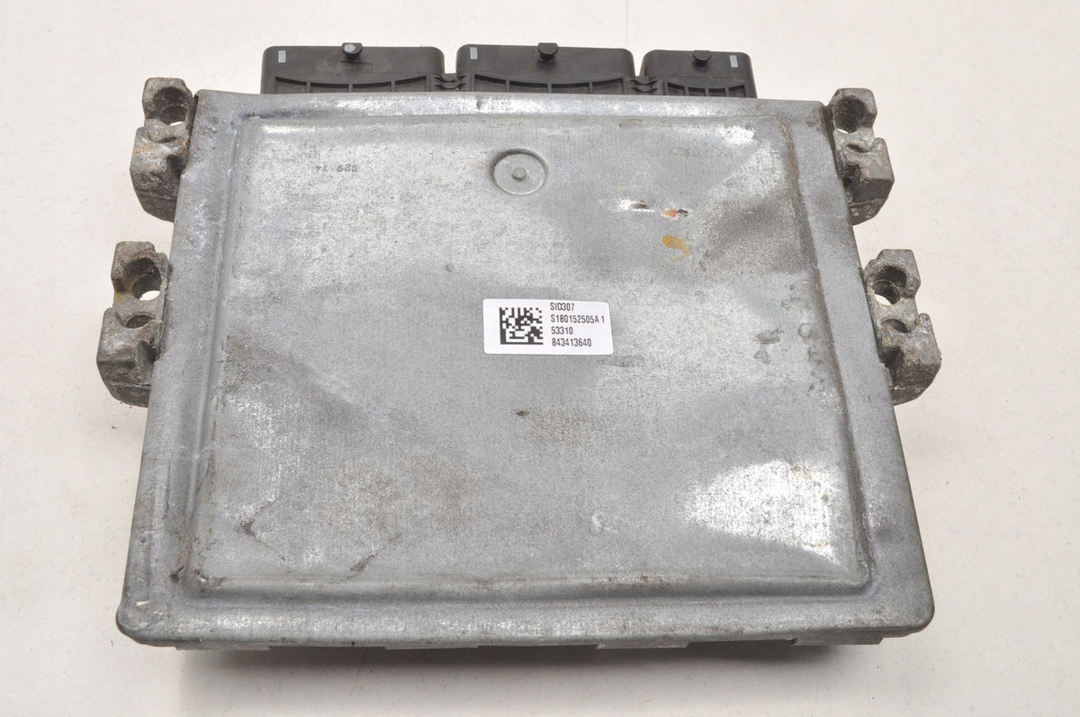RENAULT MEGANE III 1.5 dCi COMPUTER ENGINE DRIVER 237104833R