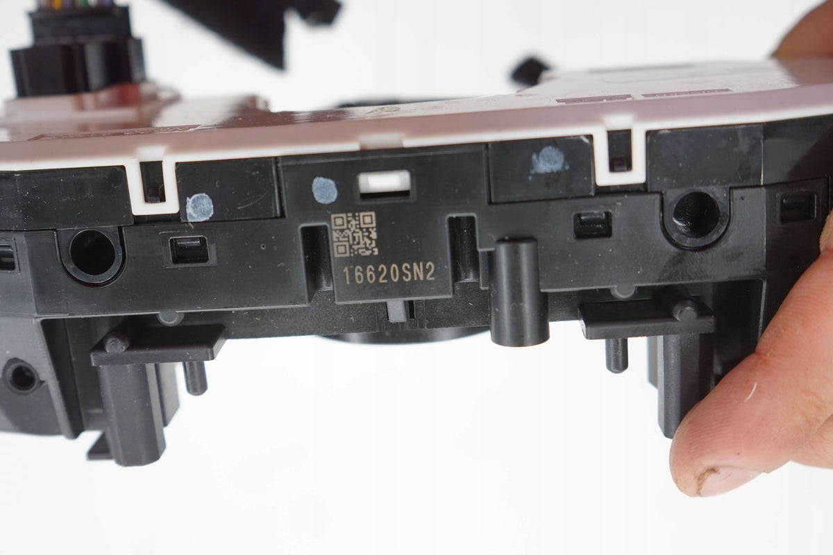 RENAULT MEGANE IV 16R COMBINED SWITCH HANDLE 255672214R