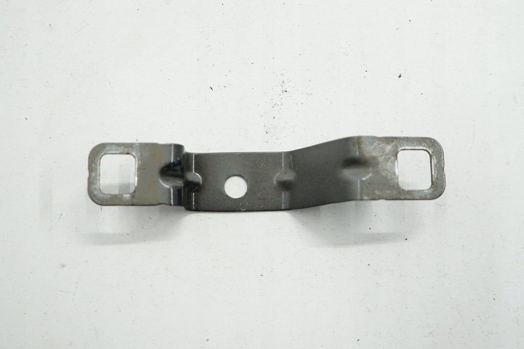 RENAULT MEGANE IV 18R BRACKET FENDER MOUNT RIGHT FRONT 1469615R