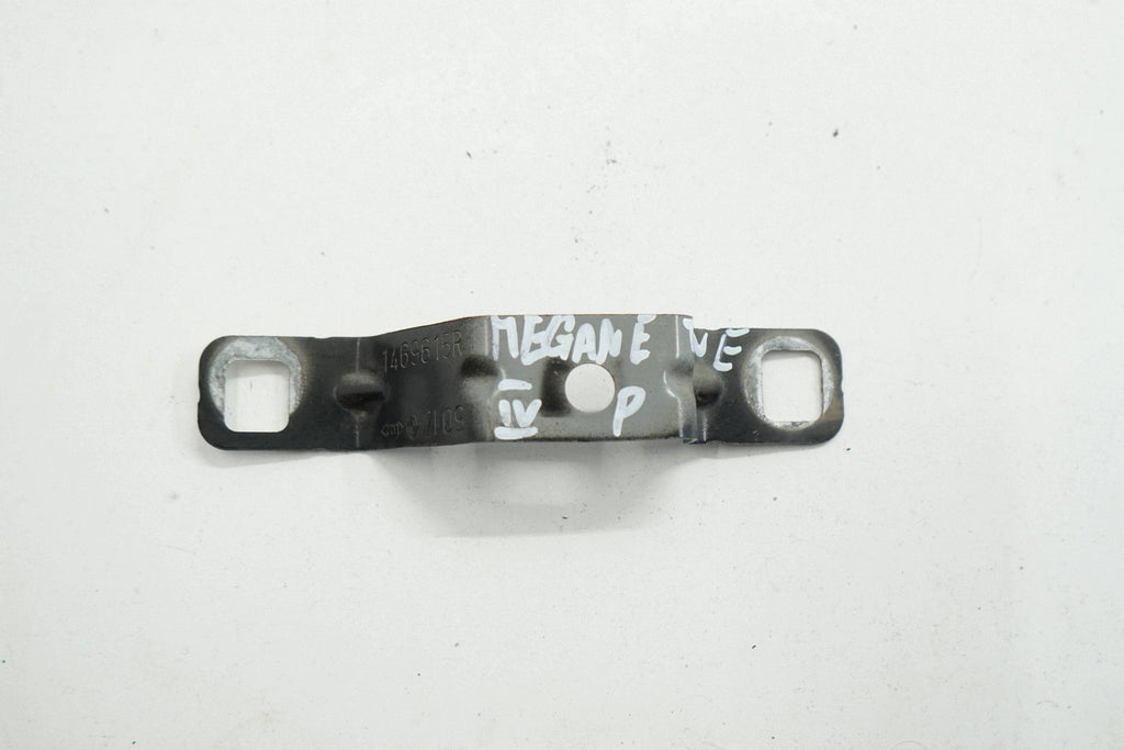 RENAULT MEGANE IV 18R BRACKET FENDER MOUNT RIGHT FRONT 1469615R